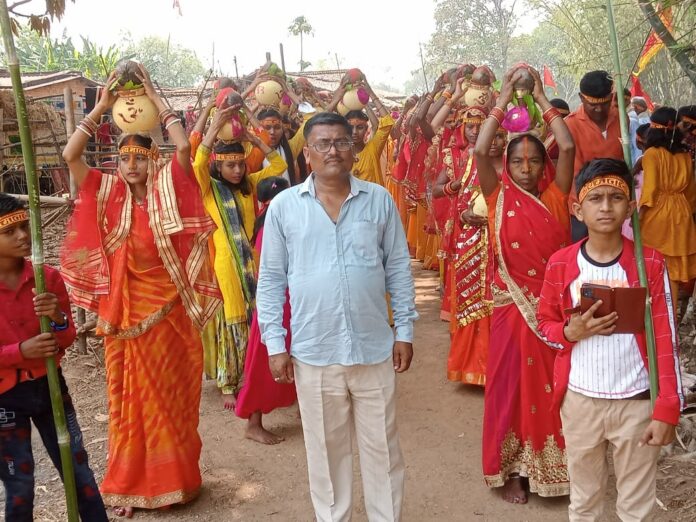 बिरनी प्रखंड,कलश यात्रा,चैती नवरात्रा श्री महायज्ञ,कलश यात्रा,जय श्री राम,झारखंड सेवा संघ