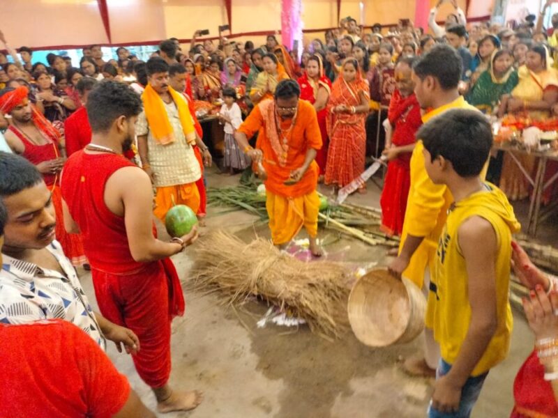 Bada Bazar Durga Puja Mahasamiti