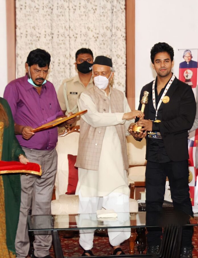 Mikki Koomar,Dr. A P J Abdul Kalam Award ,International Model Mikki Koomar ,Dainik Bharat,