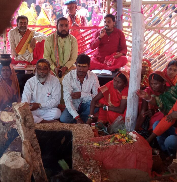 Barkattha – After the Havan Bhandara, the Yagya is completed.