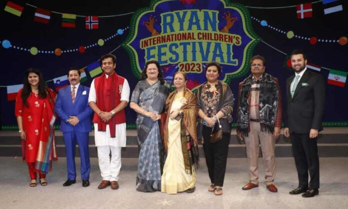 Ryan Group organizes International Children's Festival: A unique invitation to fill life with new colors