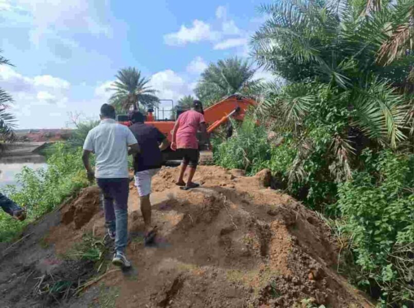 NTPC की सहयोगी ऋतिक खनन कंपनी पर ग्रामीणों का आरोप: "शोषण, दबाव और अवैध कार्य जारी" 1 NTPC की सहयोगी ऋतिक खनन कंपनी पर ग्रामीणों का आरोप: "शोषण, दबाव और अवैध कार्य जारी"